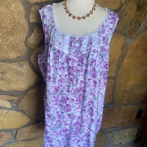 NWOT? Eileen West Nightgown Purple Floral - Large